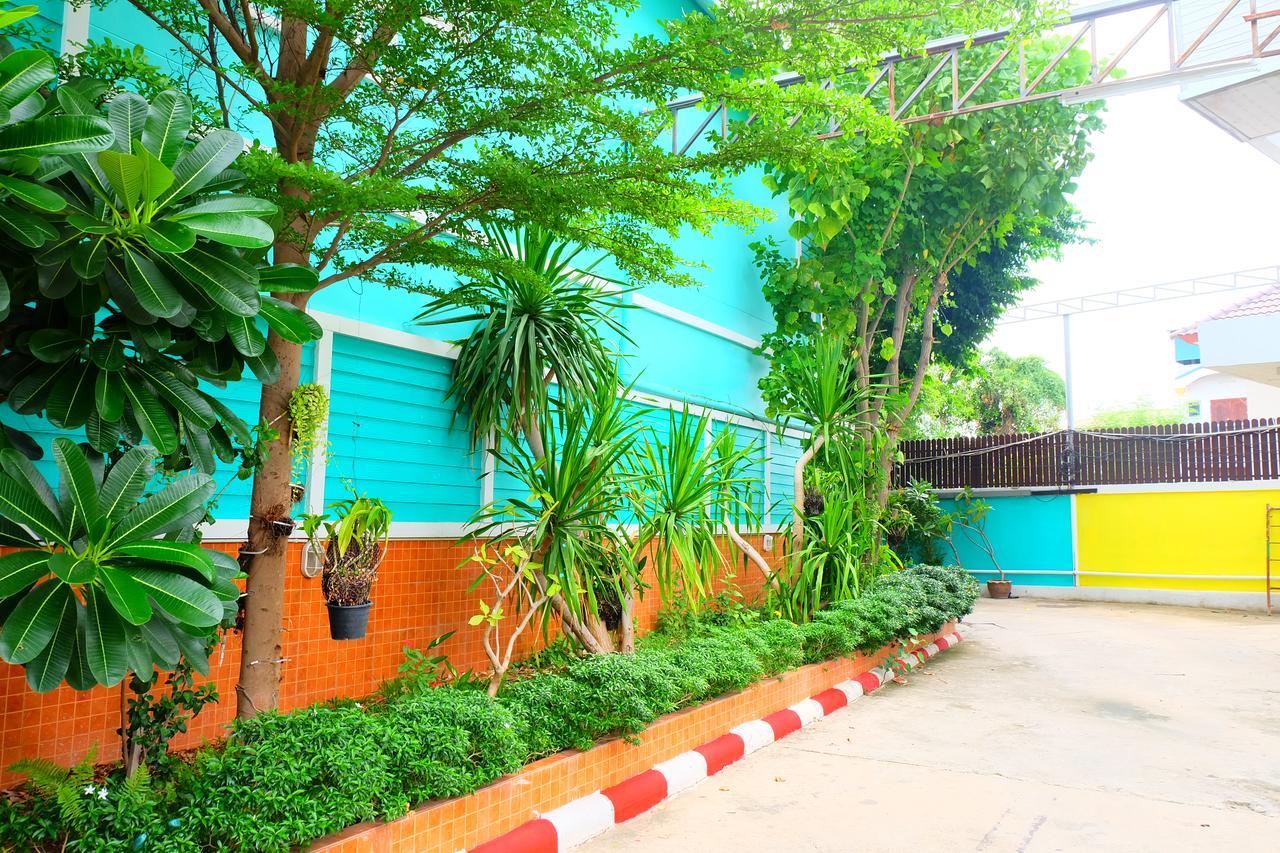 נאקהון סאוואן Rak Kun Resort 2 מראה חיצוני תמונה